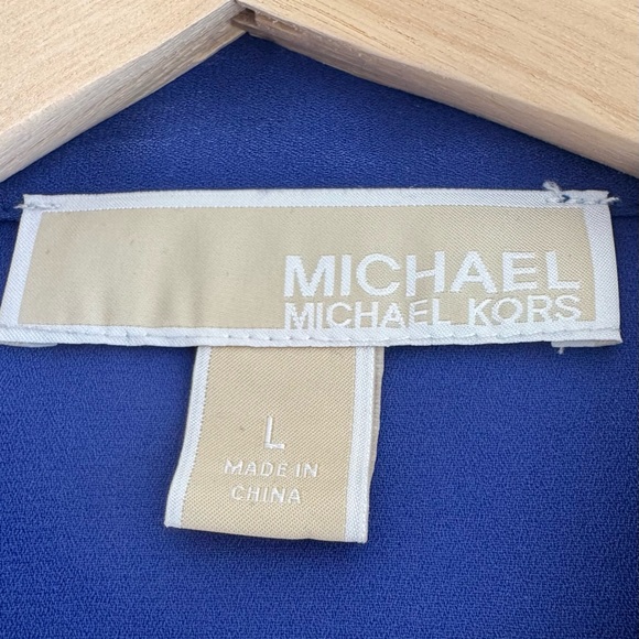 Blue Button-Up Shirt - Picture 4 of 4